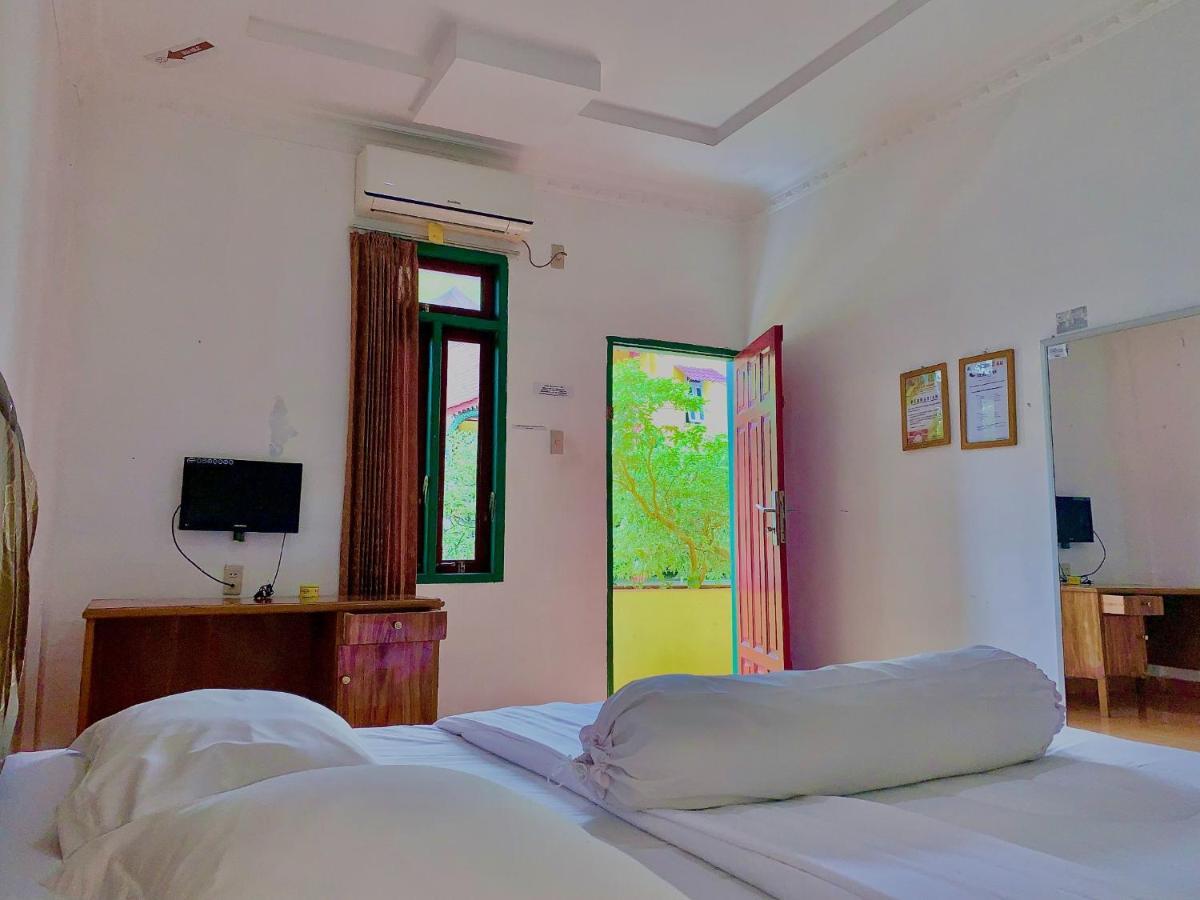 Hotel Rembulan Tebing Tinggi Экстерьер фото