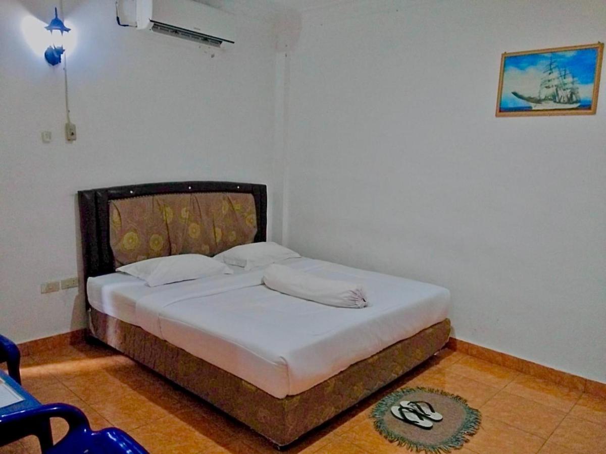 Hotel Rembulan Tebing Tinggi Экстерьер фото